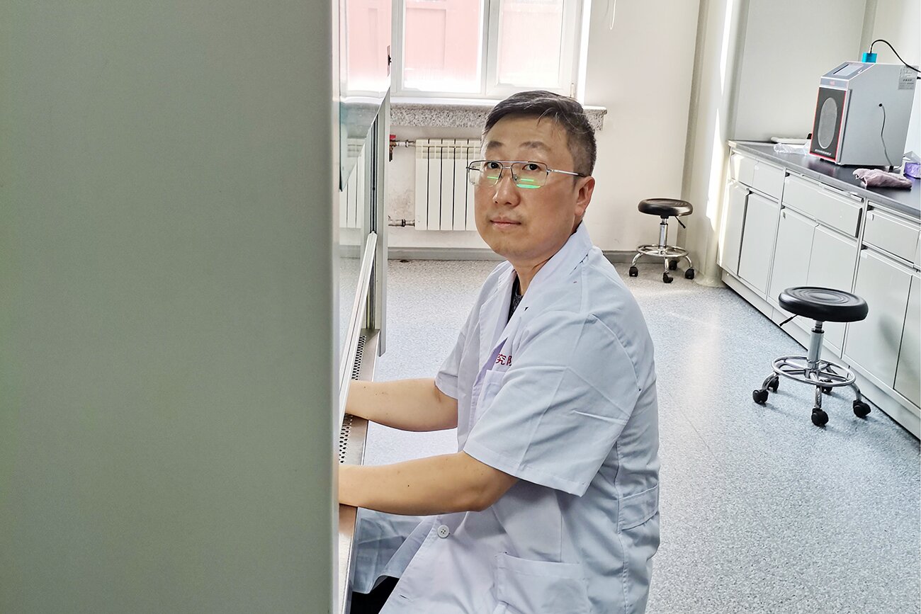 哈藥集團(tuán)國資戰(zhàn)隊&ldquo;英雄譜&rdquo;事跡專欄&mdash;&mdash;哈藥生物產(chǎn)品開發(fā)部生物藥研發(fā)組組長張磊